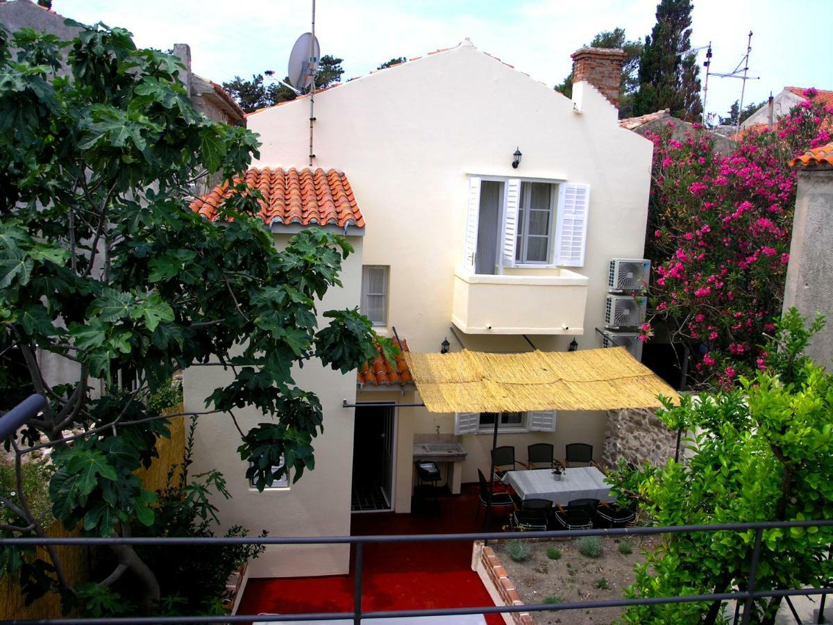 Holiday Home Lija Center Rab Town Exterior photo